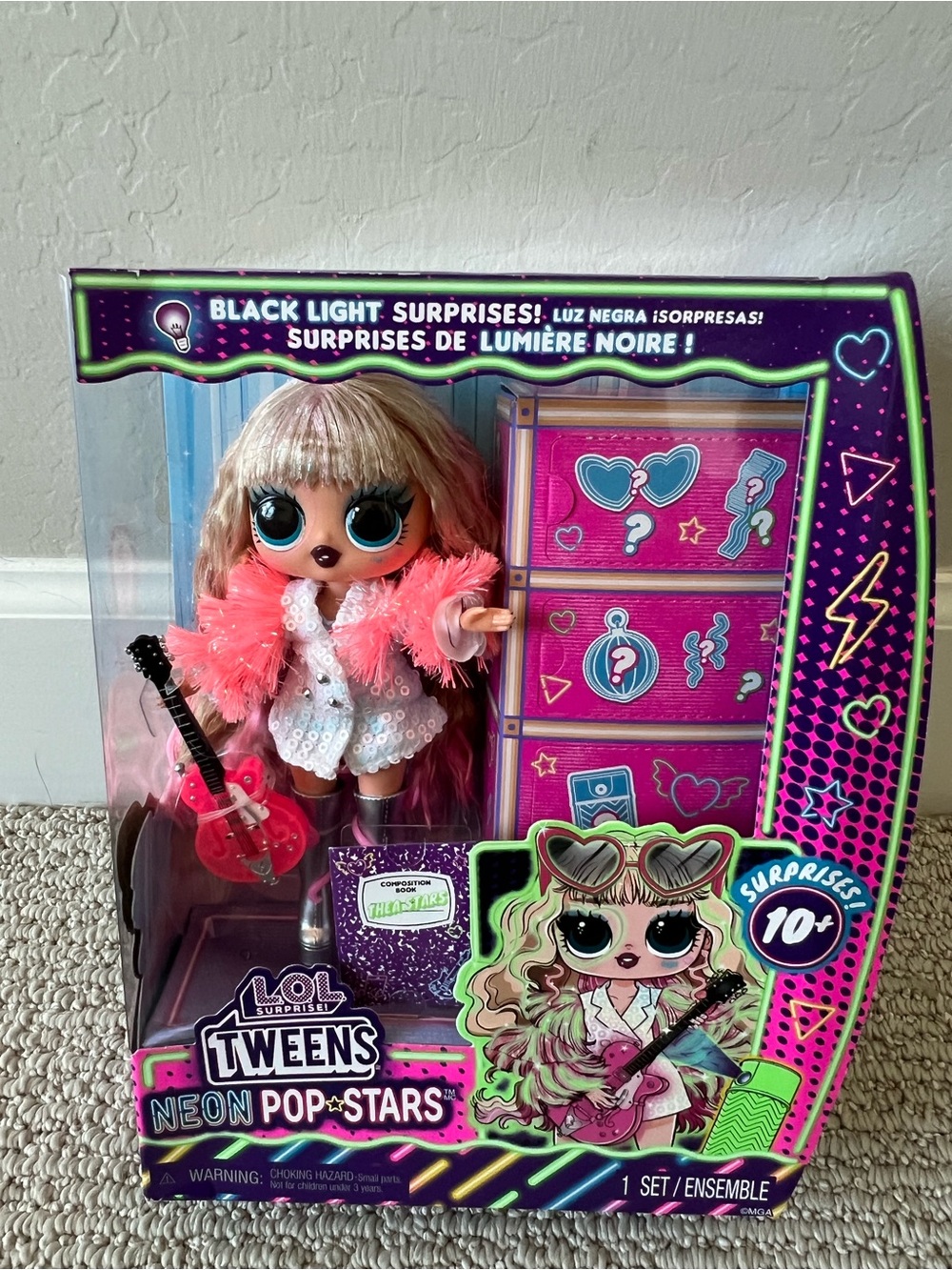 L.O.L. Surprise! Tweens Neon Pop-Stars NIB $25